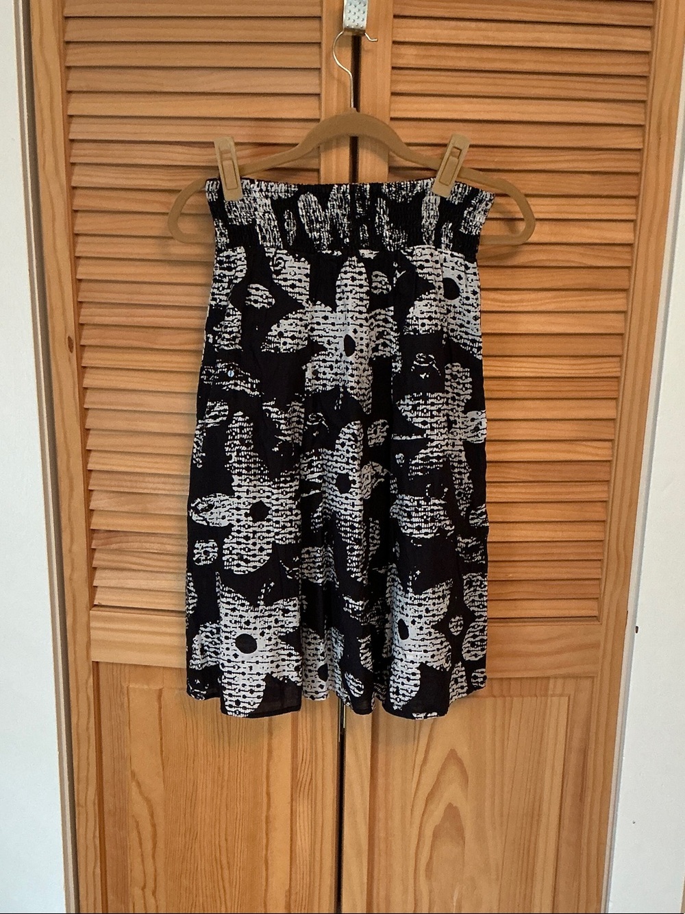 Style & Co. Black and White Floral Smocked-Waist Skirt